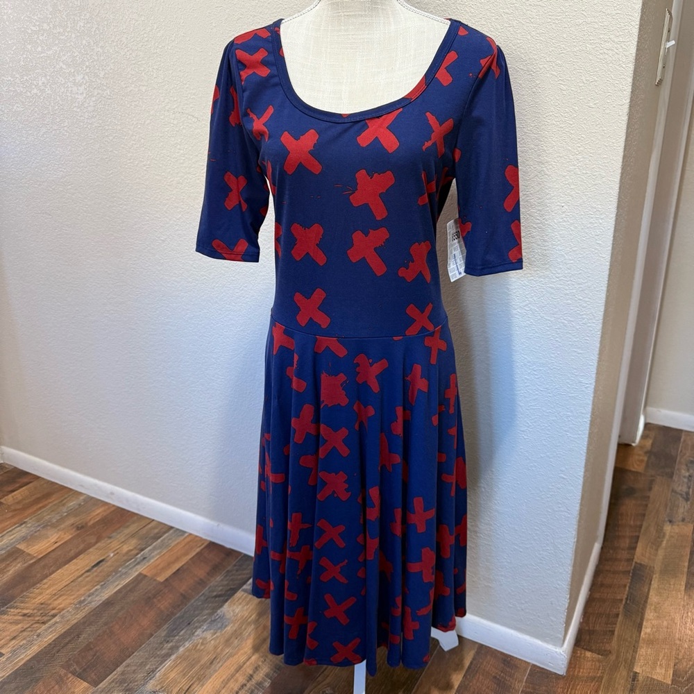 🌵 2/$20 LuLaRoe - Nicole - Blue and Red Cross Pattern Dress - Size Large - NWT